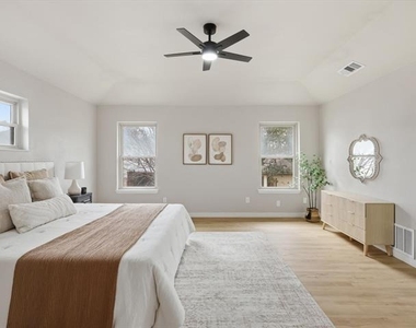 3716 Sweetbriar Lane - Photo Thumbnail 20