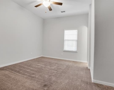 724 Orleans Drive - Photo Thumbnail 33