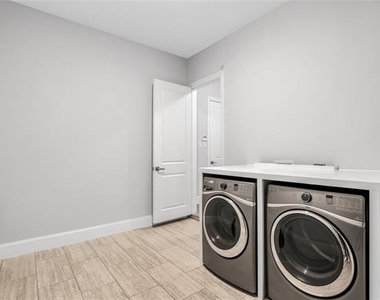 724 Orleans Drive - Photo Thumbnail 34