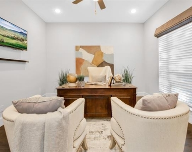 724 Orleans Drive - Photo Thumbnail 4