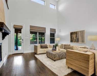 724 Orleans Drive - Photo Thumbnail 8