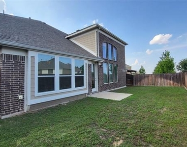 3512 Oakstone Drive - Photo Thumbnail 22