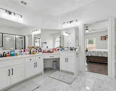 3814 Windmill Court - Photo Thumbnail 16