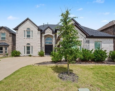 3814 Windmill Court - Photo Thumbnail 2