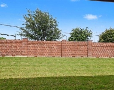3814 Windmill Court - Photo Thumbnail 33