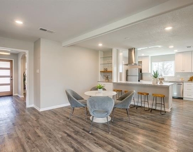 6940 Bal Lake Drive - Photo Thumbnail 5