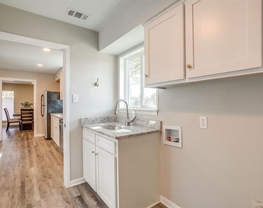 6940 Bal Lake Drive - Photo Thumbnail 17