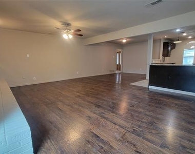 5613 Ammons Street - Photo Thumbnail 6