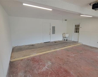 5613 Ammons Street - Photo Thumbnail 23
