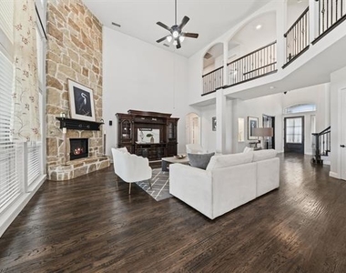 12995 Llano Avenue - Photo Thumbnail 8