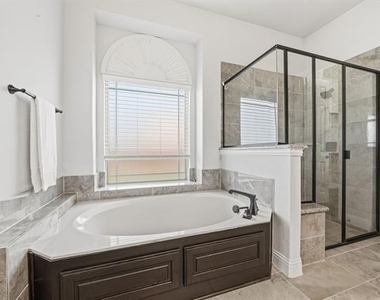 12995 Llano Avenue - Photo Thumbnail 17