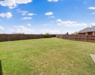 12995 Llano Avenue - Photo Thumbnail 38