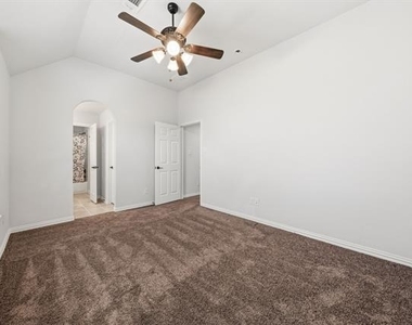 12995 Llano Avenue - Photo Thumbnail 31