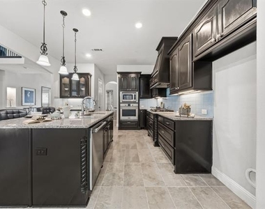 12995 Llano Avenue - Photo Thumbnail 12