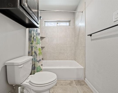 12995 Llano Avenue - Photo Thumbnail 24