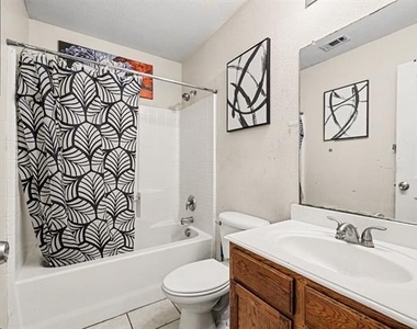 3608 Dove Lane - Photo Thumbnail 23