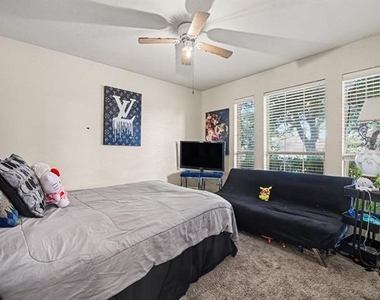 3608 Dove Lane - Photo Thumbnail 27