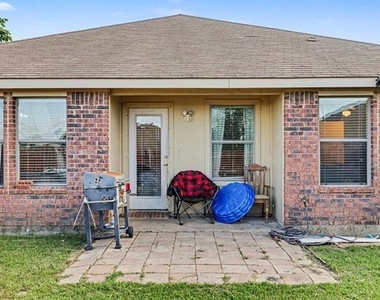 3608 Dove Lane - Photo Thumbnail 29