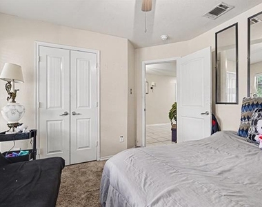 3608 Dove Lane - Photo Thumbnail 28