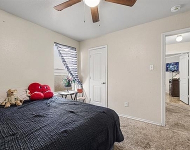 3608 Dove Lane - Photo Thumbnail 22