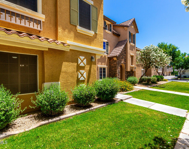 4302 E Jasper Drive - Photo Thumbnail 5