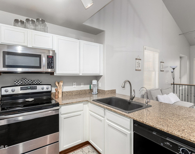 4302 E Jasper Drive - Photo Thumbnail 11