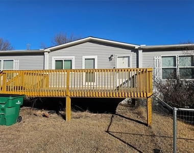 3434 Laguna Drive - Photo Thumbnail 3