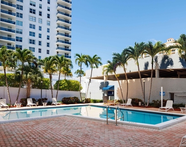 3031 N Ocean Boulevard - Photo Thumbnail 1