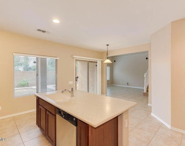 16210 N 22nd Lane - Photo Thumbnail 10