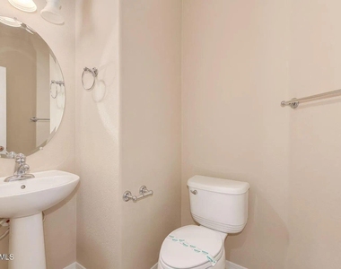 16210 N 22nd Lane - Photo Thumbnail 23