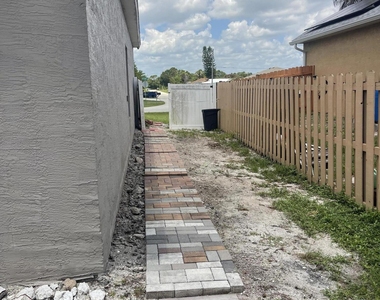 4581 Sw Floral Street - Photo Thumbnail 1