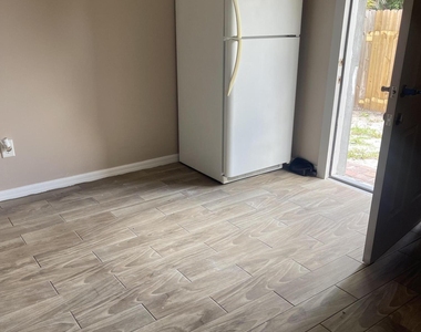 4581 Sw Floral Street - Photo Thumbnail 5