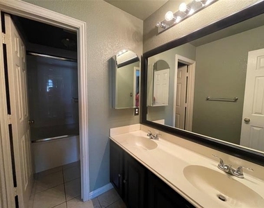 8117 Still Springs Drive - Photo Thumbnail 14