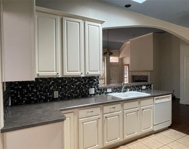 8117 Still Springs Drive - Photo Thumbnail 8