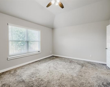 114 Mandarin Street - Photo Thumbnail 5
