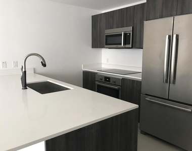 488 Ne 18th Street - Photo Thumbnail 2