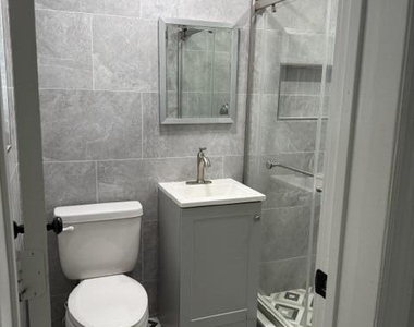112 Lake Avenue - Photo Thumbnail 6
