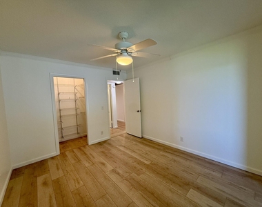 22 Somerset A - Photo Thumbnail 8