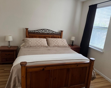 276 Murcia Drive - Photo Thumbnail 3