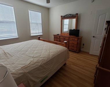 276 Murcia Drive - Photo Thumbnail 1