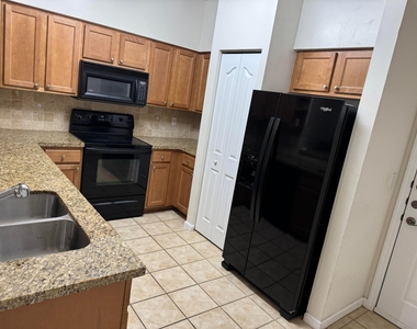 276 Murcia Drive - Photo Thumbnail 14