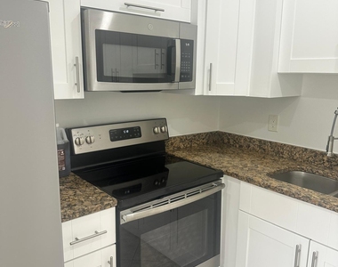 2100 Springdale Boulevard - Photo Thumbnail 15