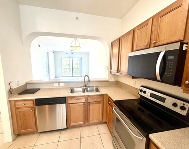 3600 Oaks Clubhouse Drive - Photo Thumbnail 3