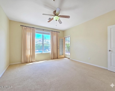 23831 N 74th Street - Photo Thumbnail 11