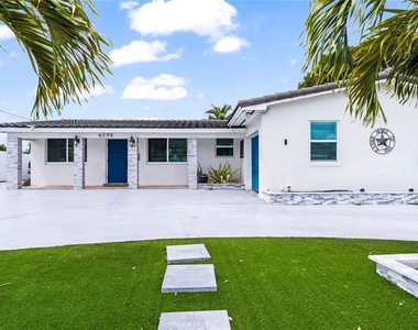 6290 W 16th Avenue - Photo Thumbnail 10