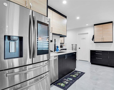 6290 W 16th Avenue - Photo Thumbnail 22