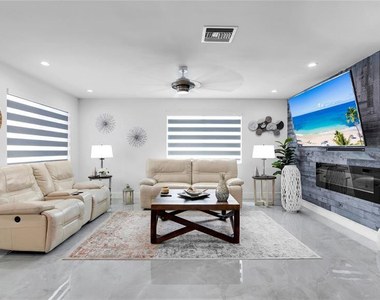 6290 W 16th Avenue - Photo Thumbnail 15