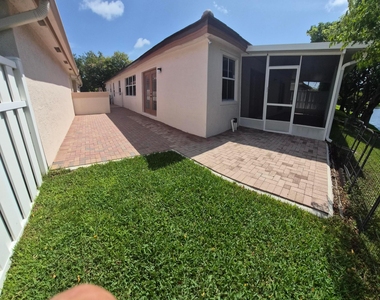 7306 Nw 1st Manor Nw - Photo Thumbnail 7