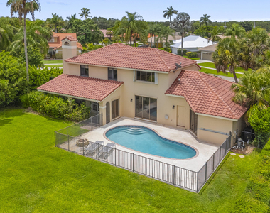 12715 Kingsway Road - Photo Thumbnail 50