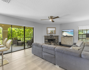 12715 Kingsway Road - Photo Thumbnail 30